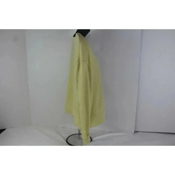 ladies Universal Thread sweat shirt - Picture 3 of 6